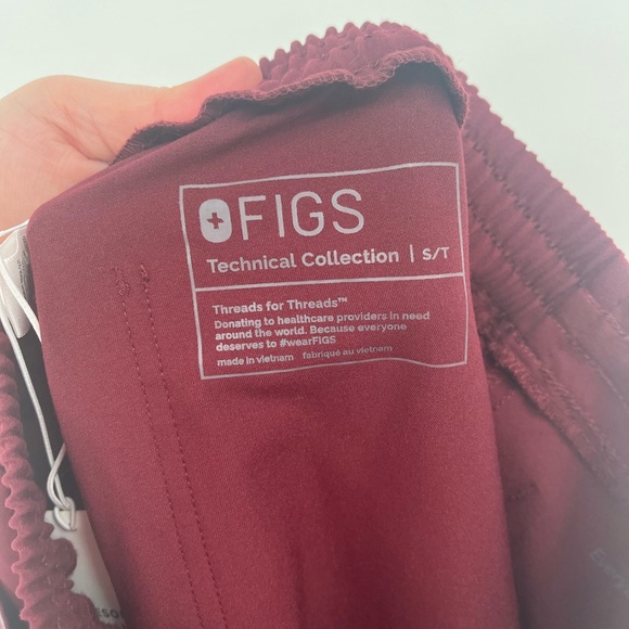 FIGS Technical Yola Skinny Scrub Pants Regular BURGANDY Women NEW Sz S tall - Picture 7 of 9